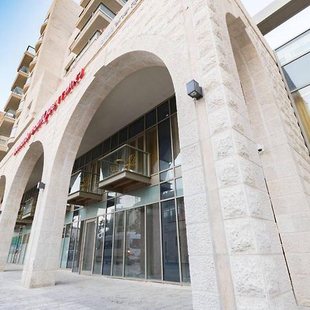 Exclusive Two-Bedroom Apartment With Parking エルサレム エクステリア 写真
